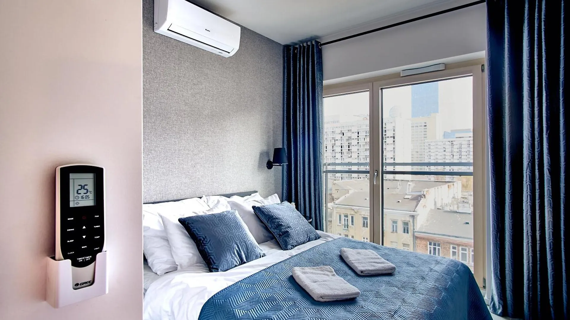 P&O Apartments Mennica Residence IV Warsaw Poland