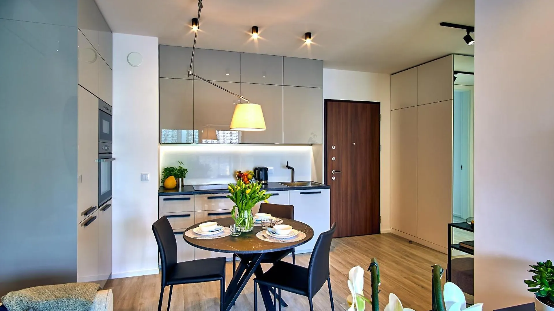 P&O Apartments Mennica Residence IV Warsaw