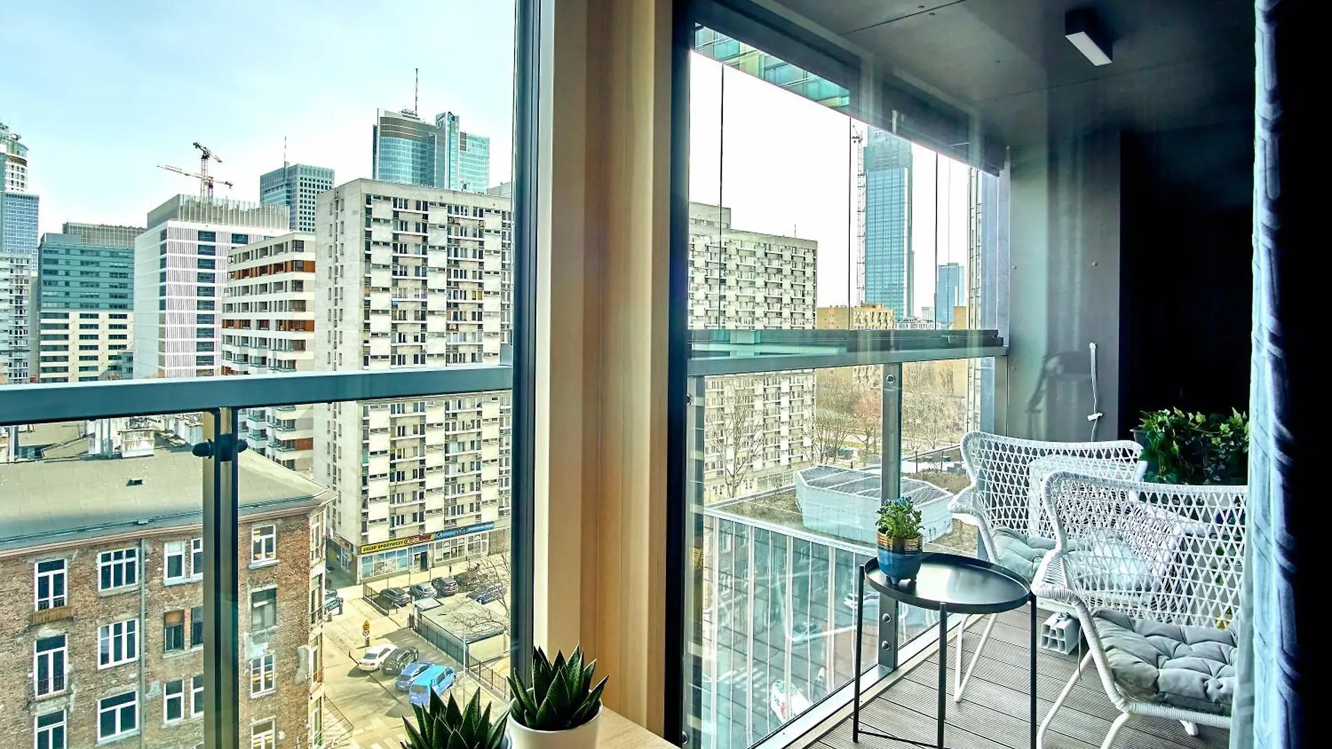 P&O Apartments Mennica Residence IV Warsaw 0*,